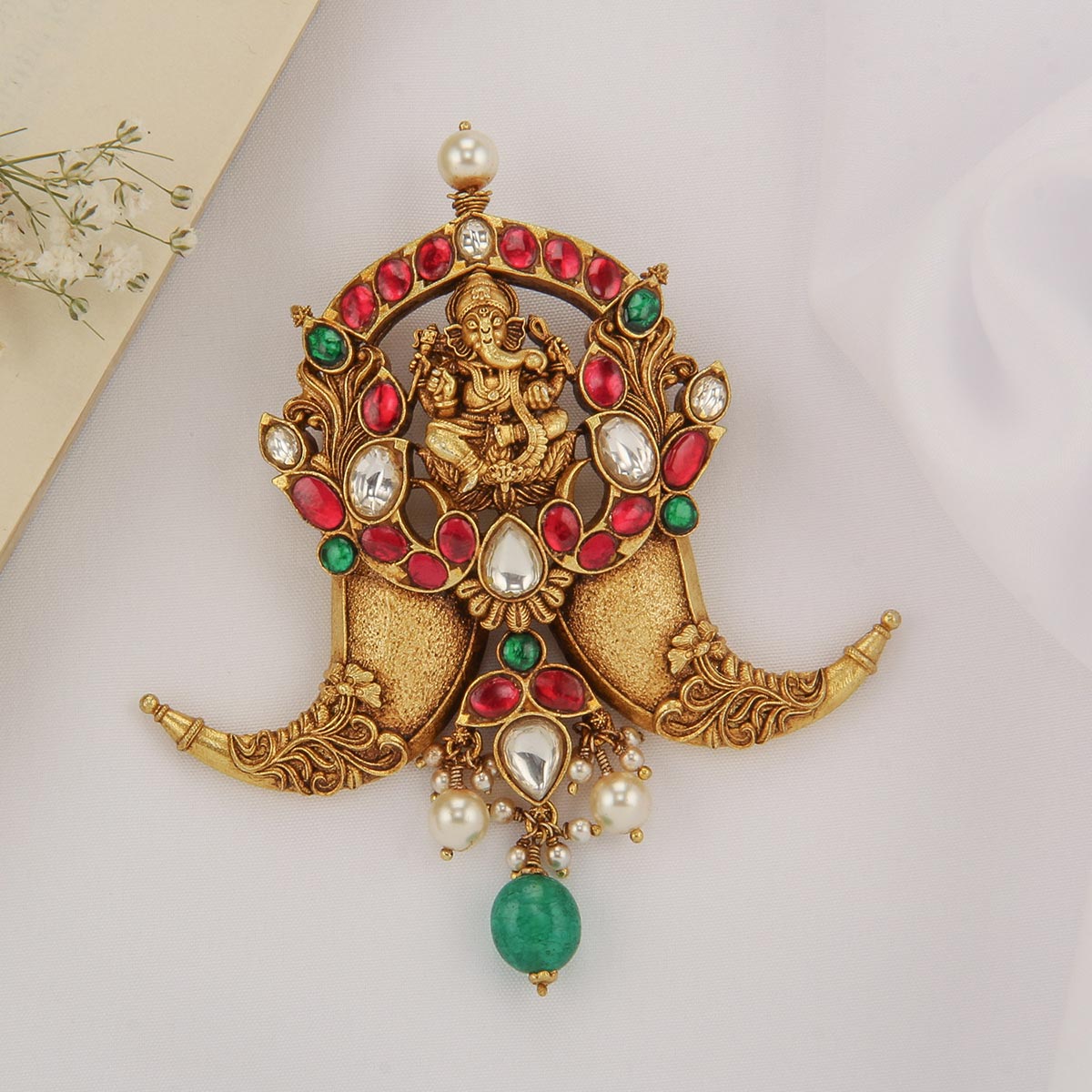 Visitha Nagas Pendant