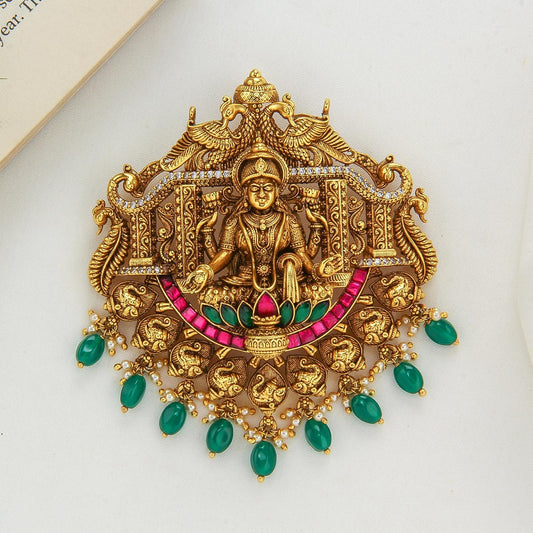 Yalisha Nagas Pendant Set
