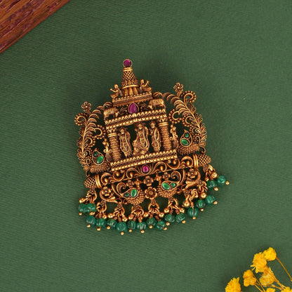 Divine Look Nagas Pendant