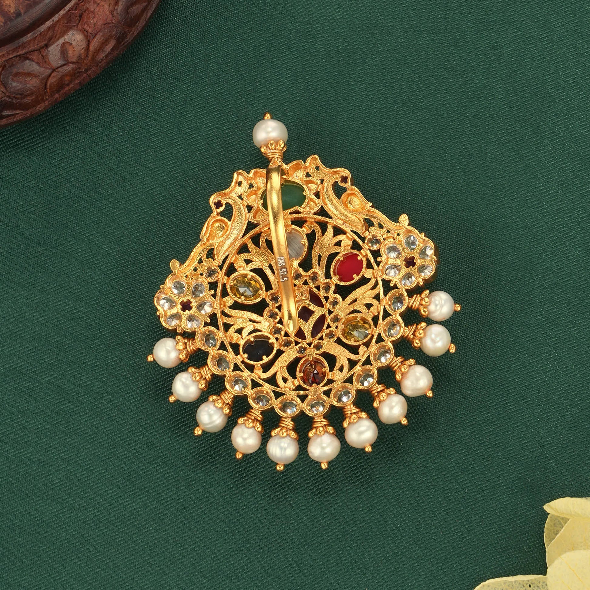Parnika Stone Pendant