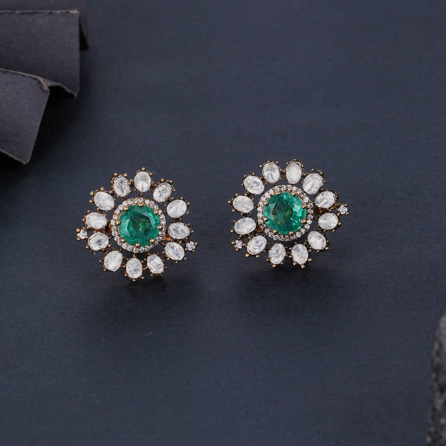 Pranika Victorian Pendant set