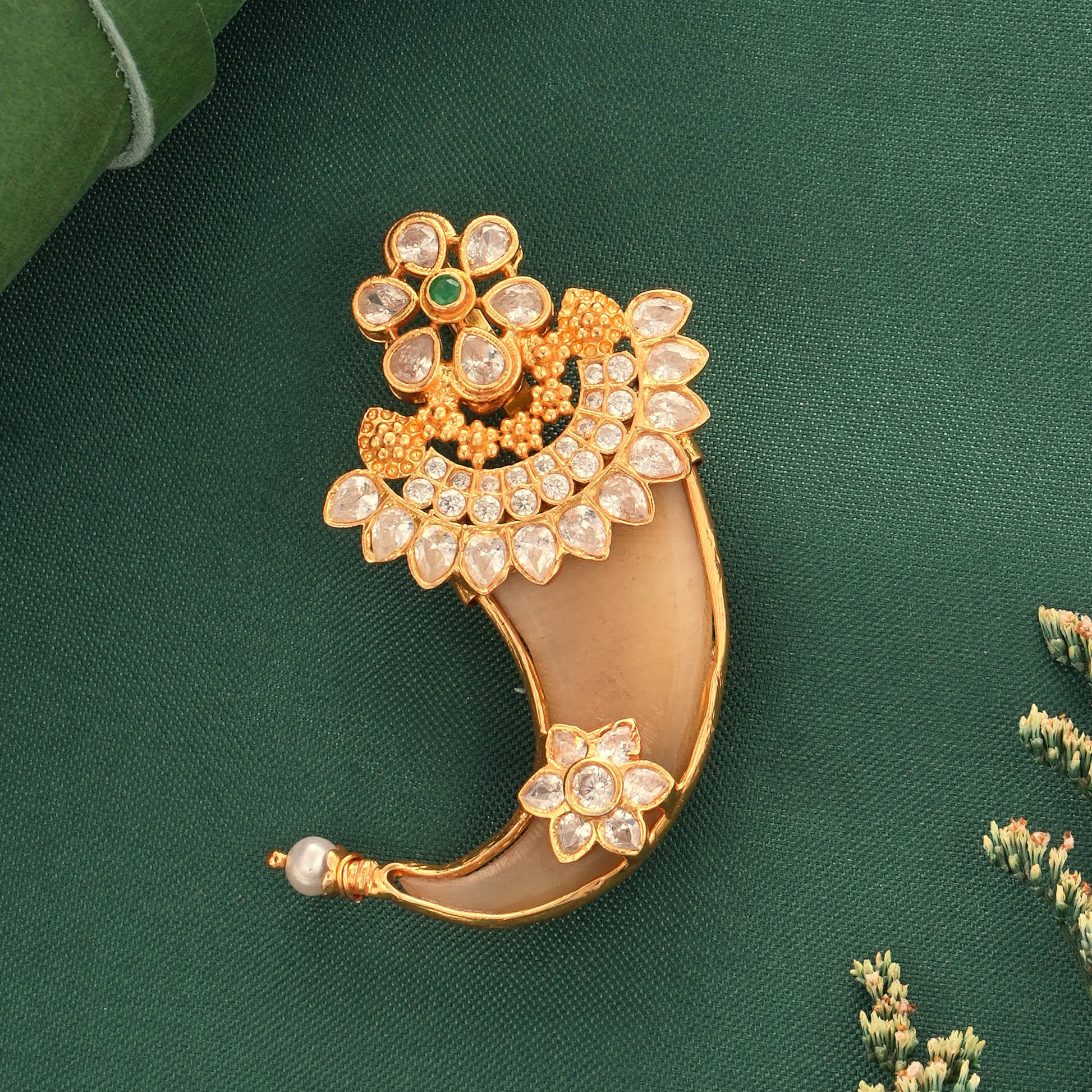 Yashmira Stone Pendant