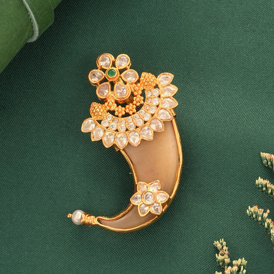 Yashmira Stone Pendant