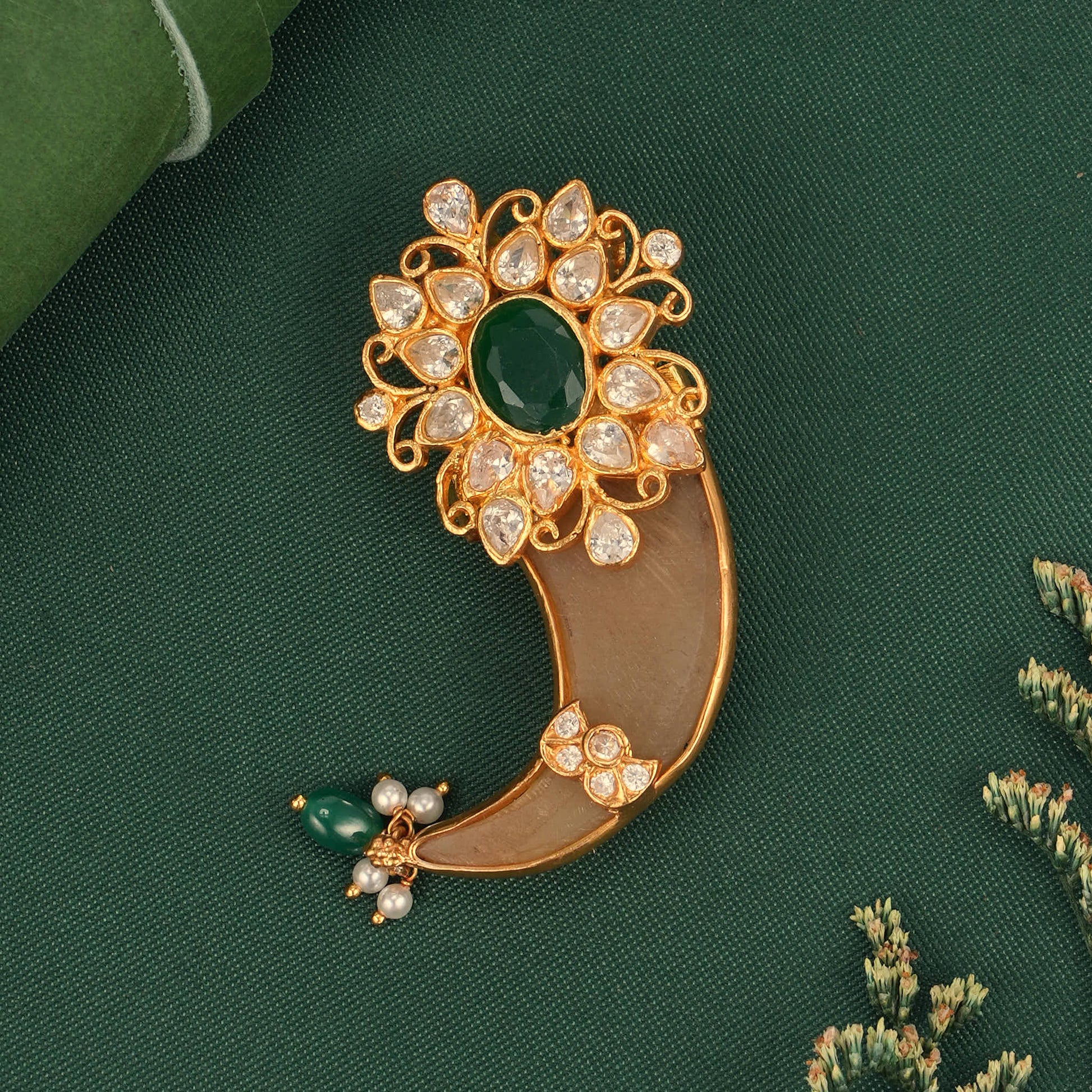 Ishvaira Stone Pendant