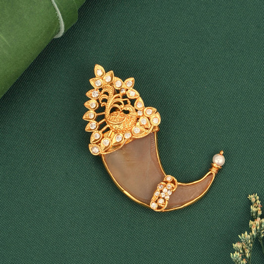 Yazhira Stone Pendant