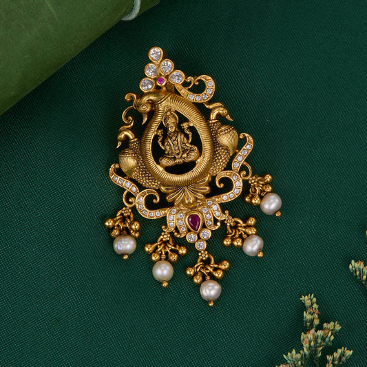Exquisite Nagas Pendant