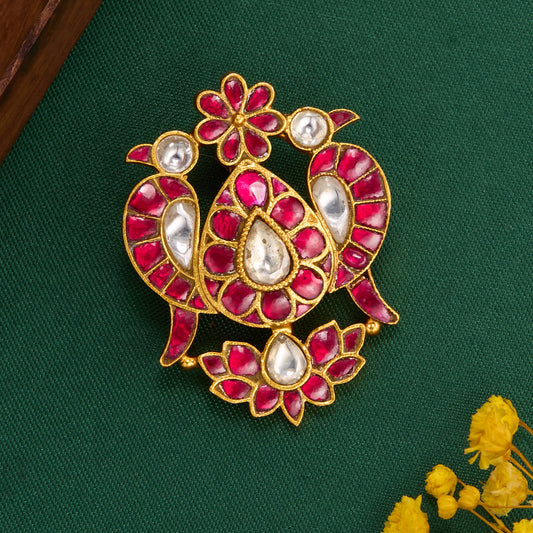 Chapalaa Kundan Pendant