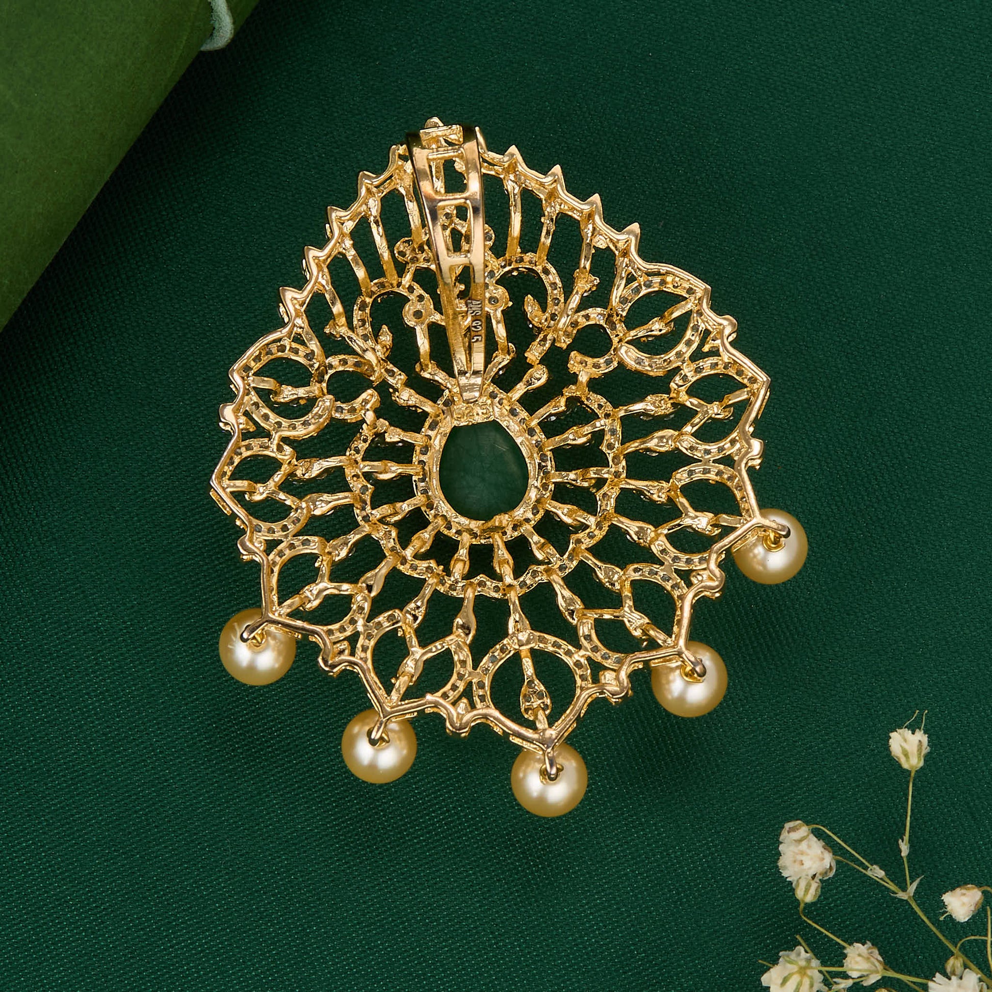 Aseenaa Diamond Design Pendant