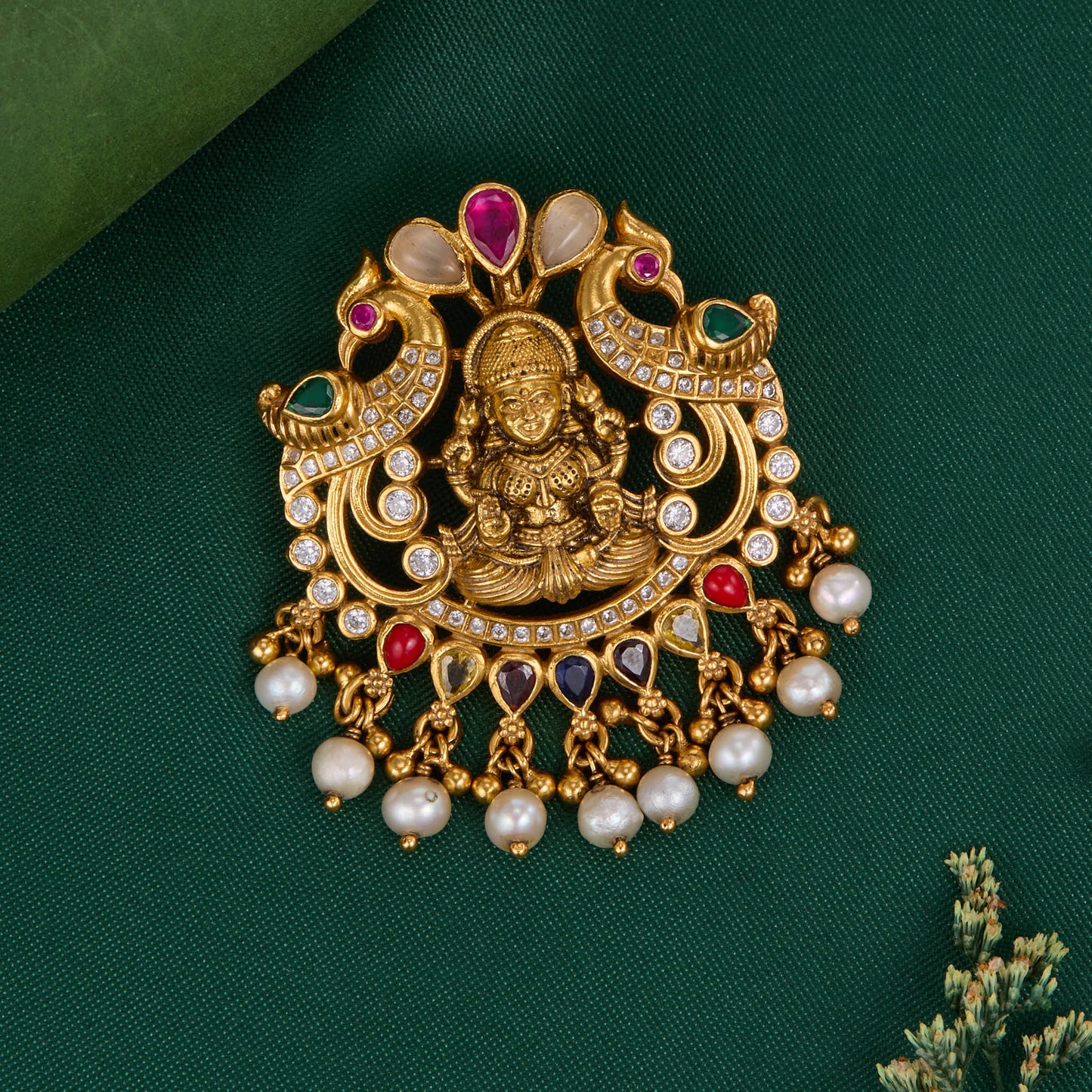 Navarathna Nagas Pendant