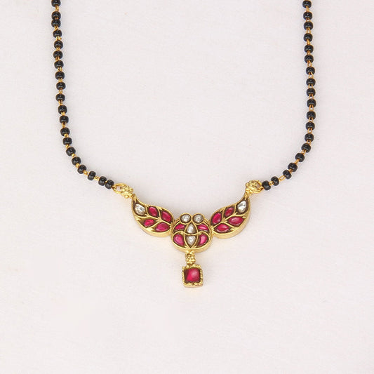 Lithisha Kundan Chain
