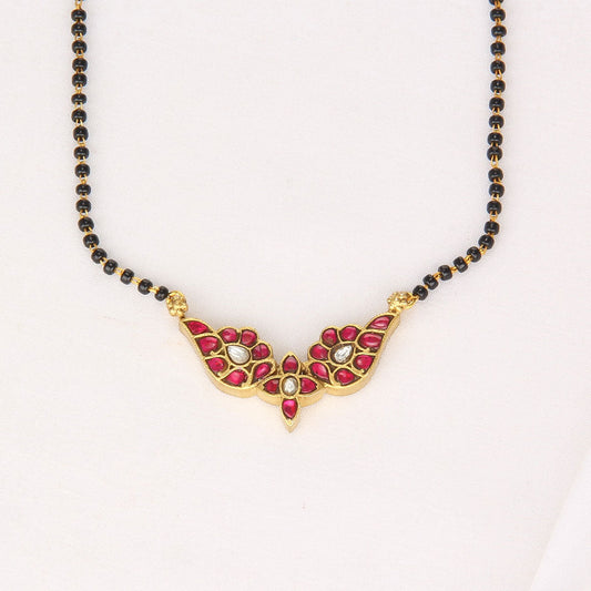 Lakkesh Kundan Chain