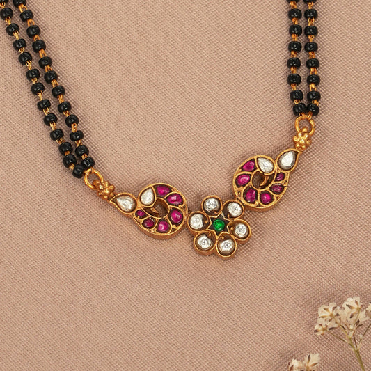 Nethraya Kundan Chain