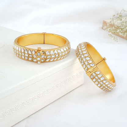 Snowy Pair Bangles
