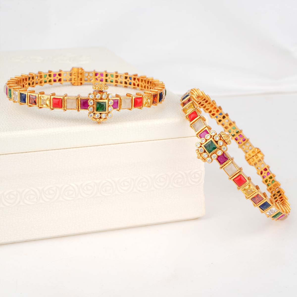 Magilika Stone Pair Bangles