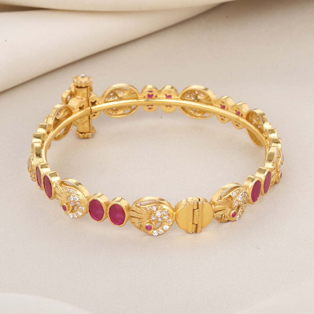 Isha Single Bangles