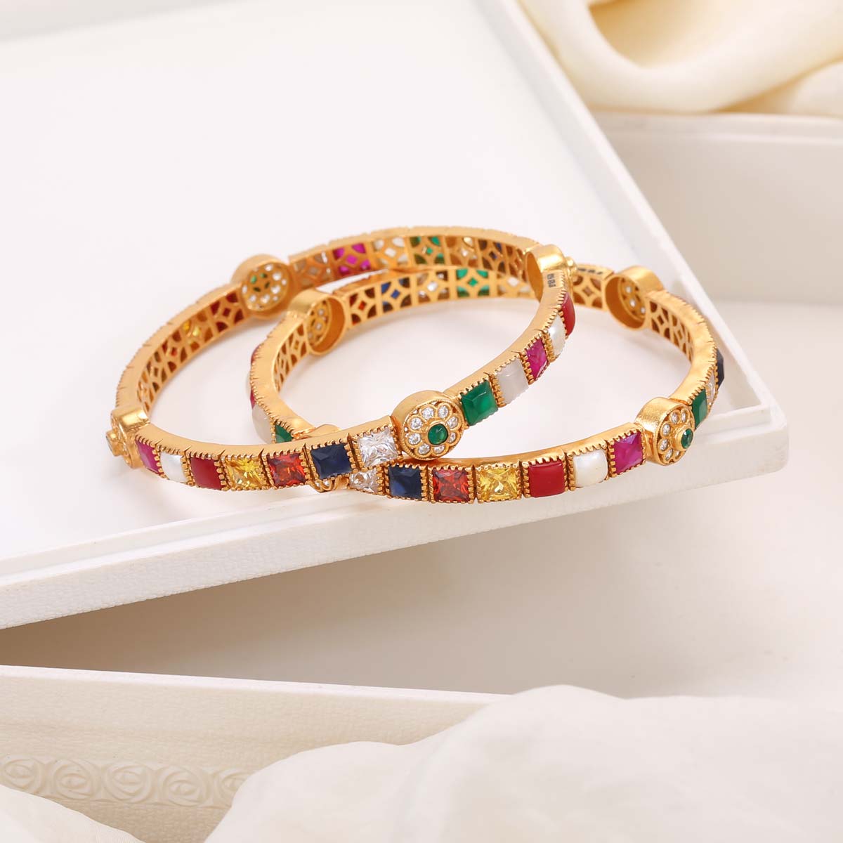 Yara Navarathna Pair Bangles