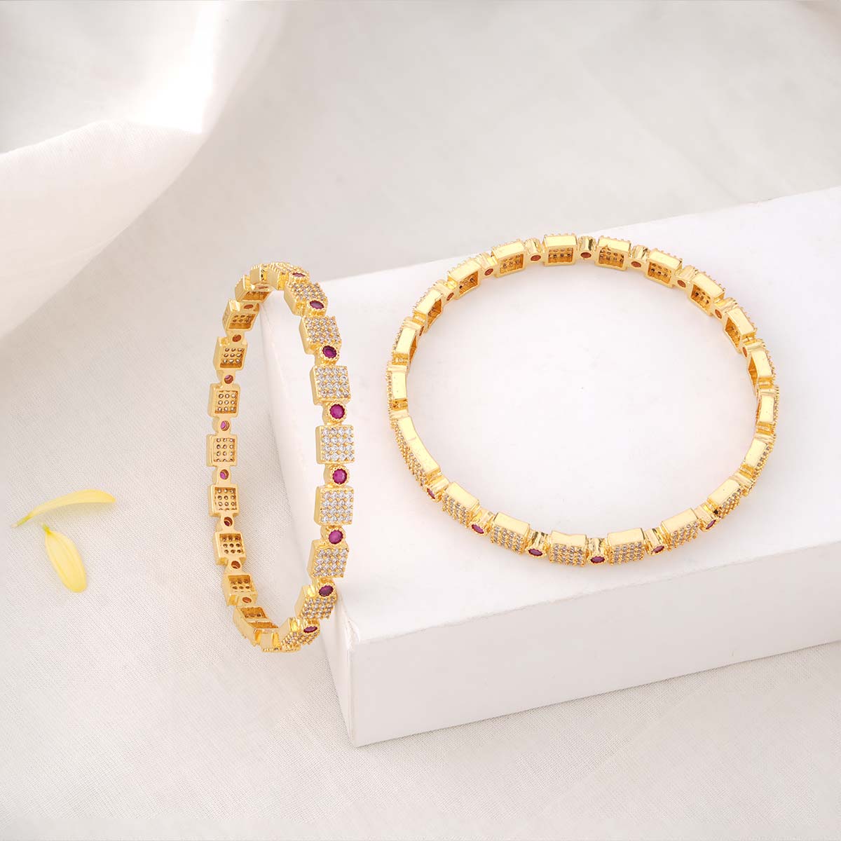 Darzata Pair Bangles