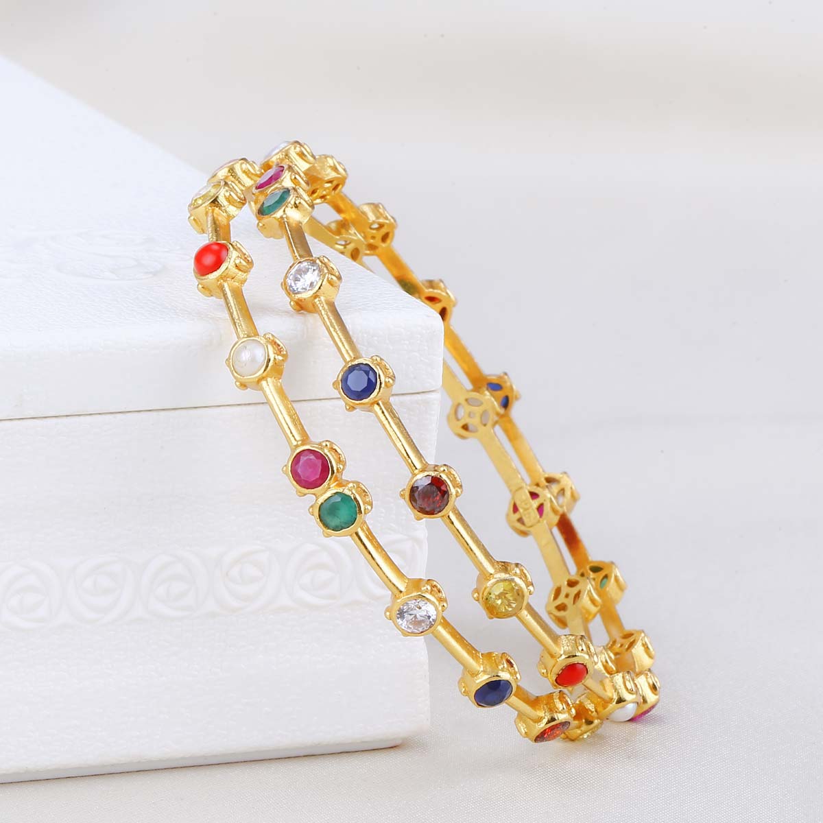 Aarvi Pair Bangles