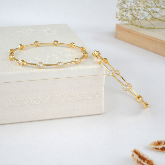Modish Stone Pair Bangles