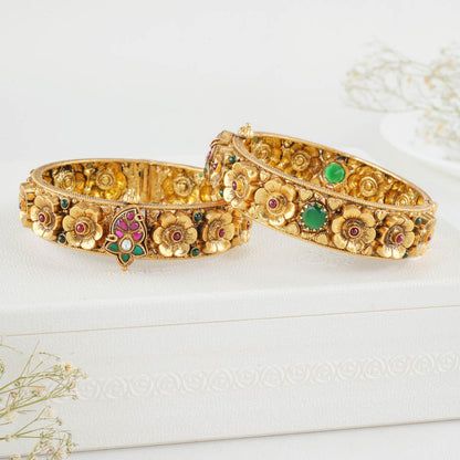 Aaira Nagas Pair Bangle