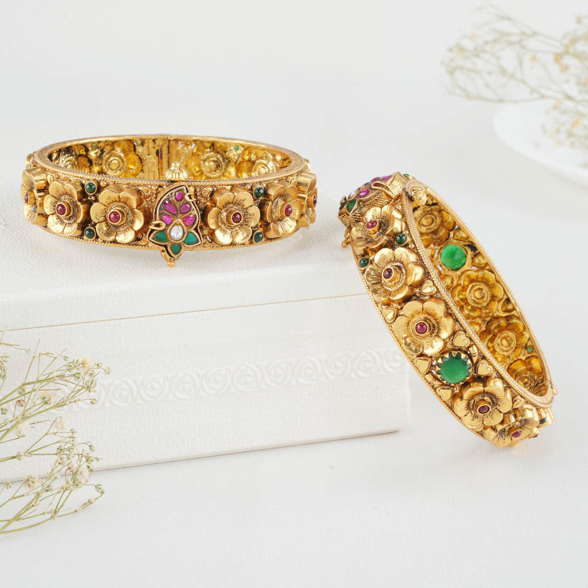 Aaira Nagas Pair Bangle