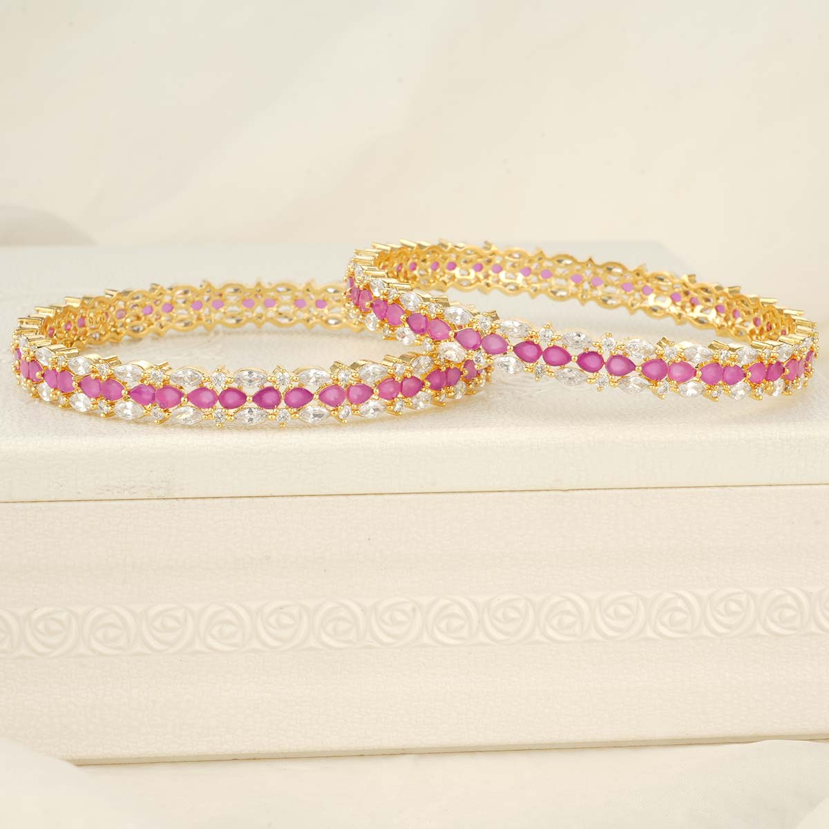 Theeksha Stone Pair Bangles