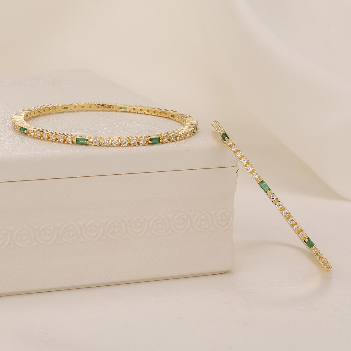 Ranjitha Stone Pair Bangles