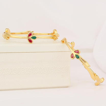 Chara Diamond Design Pair Bangle