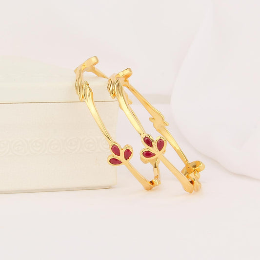 Trivya Diamond Design Pair Bangle