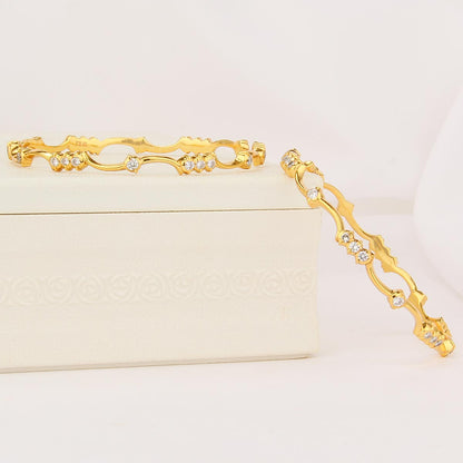 Elariya Diamond Design Pair Bangle