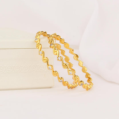 Vanasha Diamond Design Pair Bangle