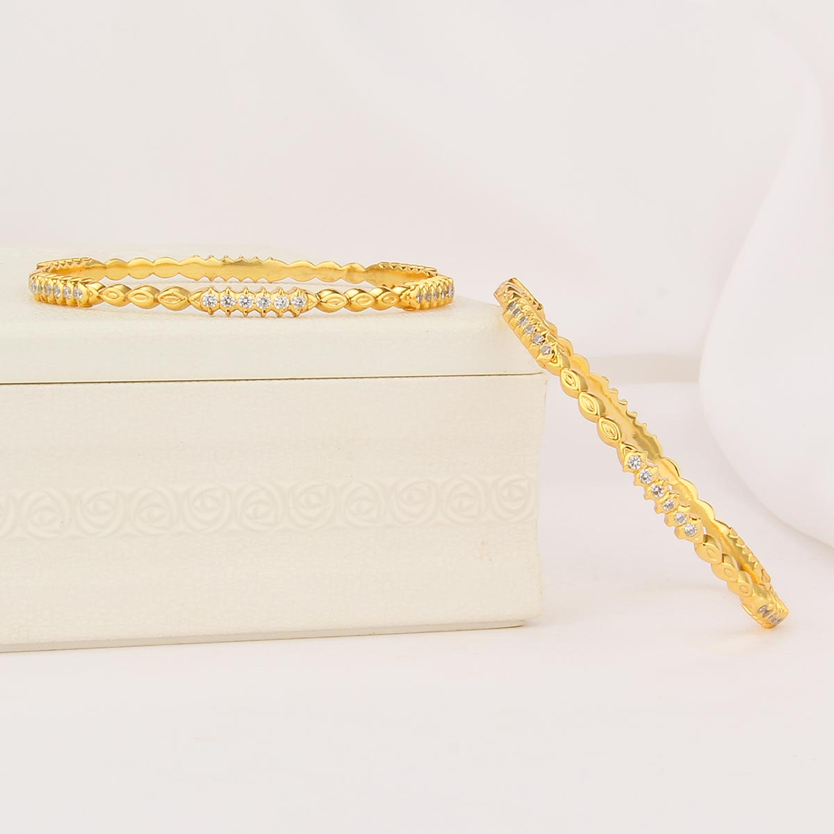Iyalinka  Diamond Design Pair Bangle