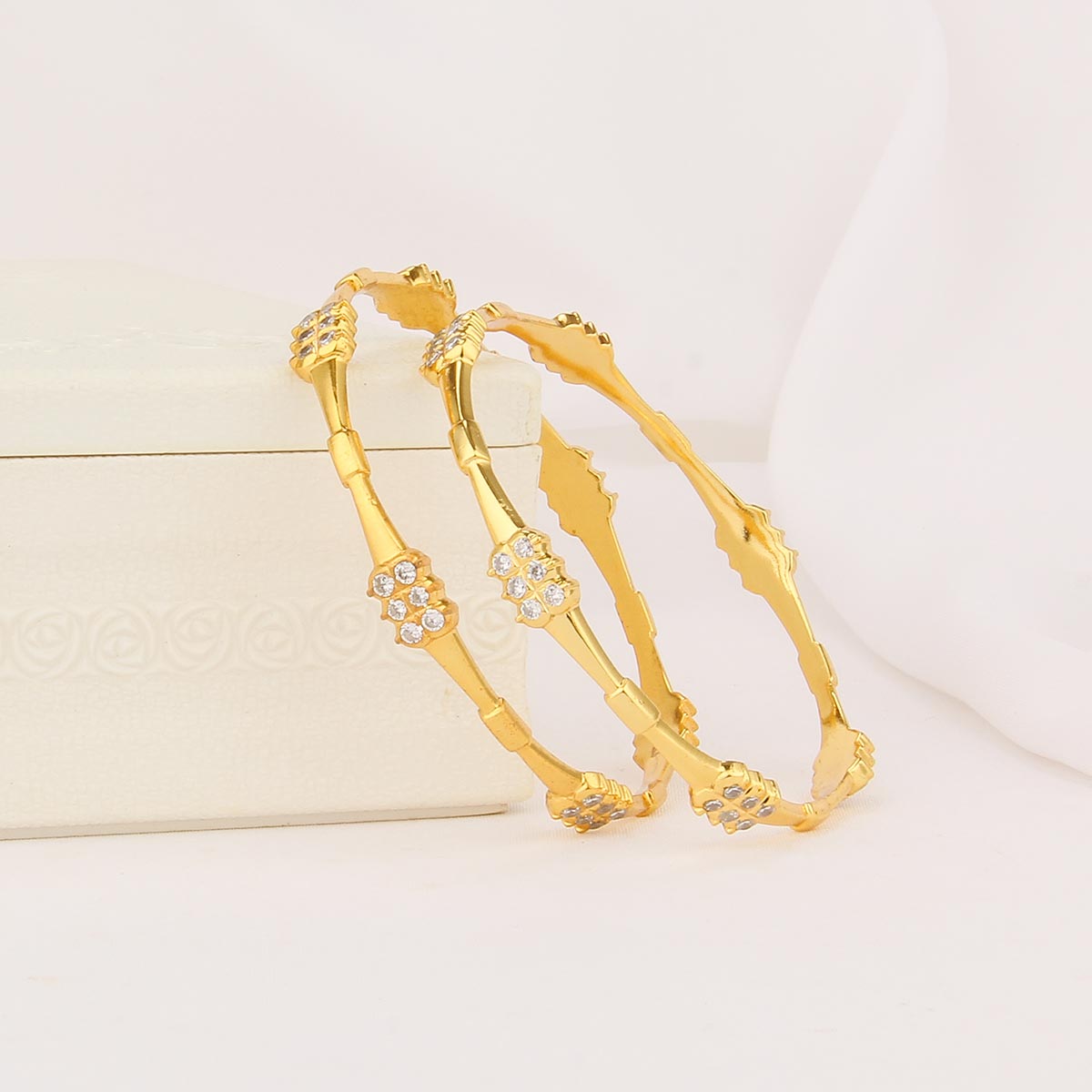 Yamika  Diamond Design Pair Bangle