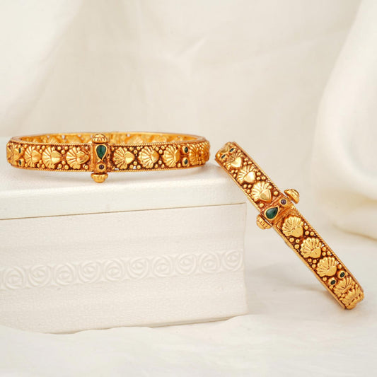 Manjari Pair Bangles