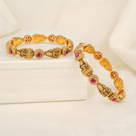 Vivetha Nagas Pair Bangles