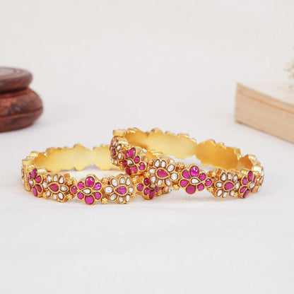 Dhivanikha Kundan Pair Bangle