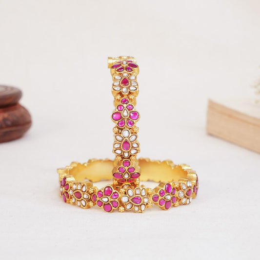 Dhivanikha Kundan Pair Bangle