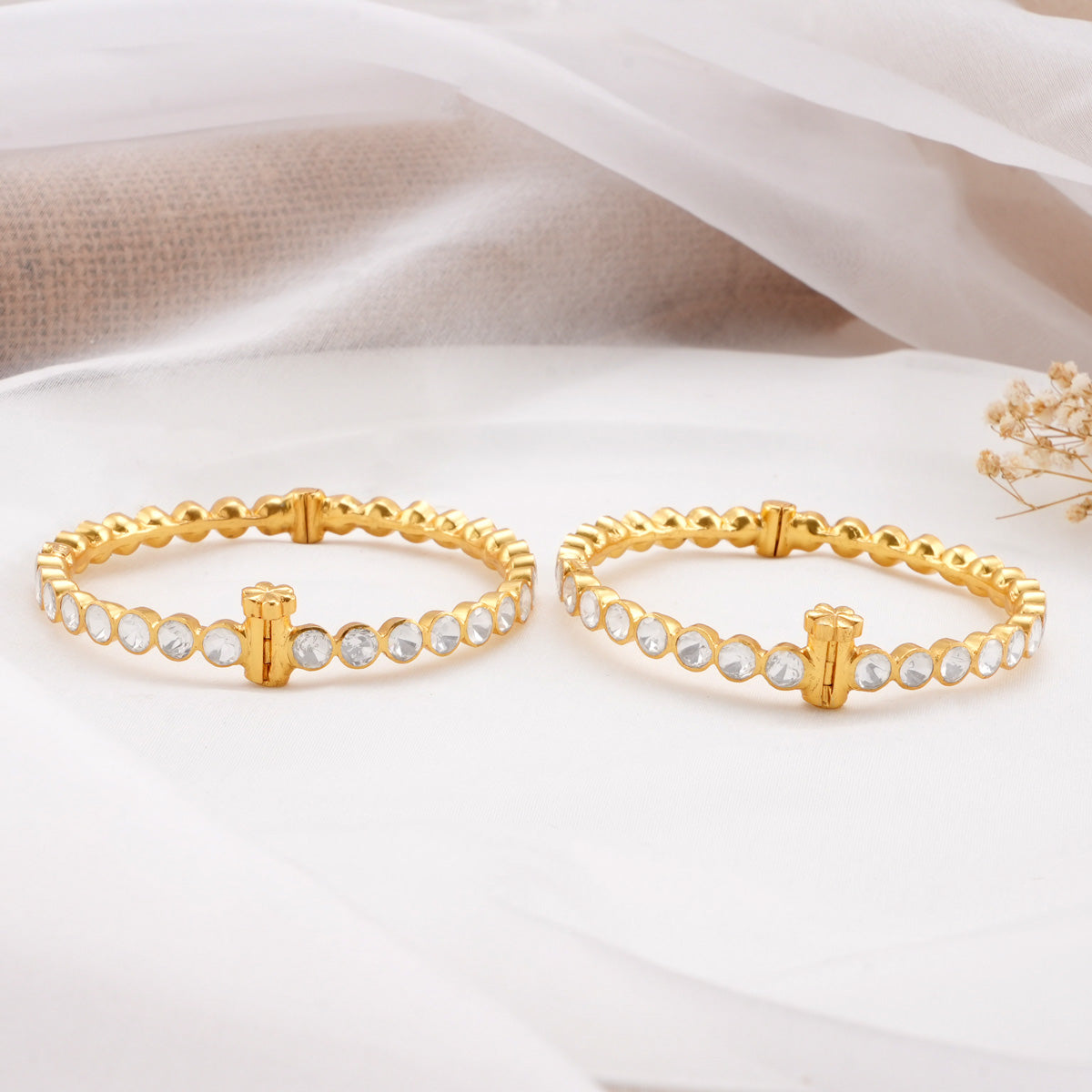 Vaishnavi Moissanite Pair Bangles