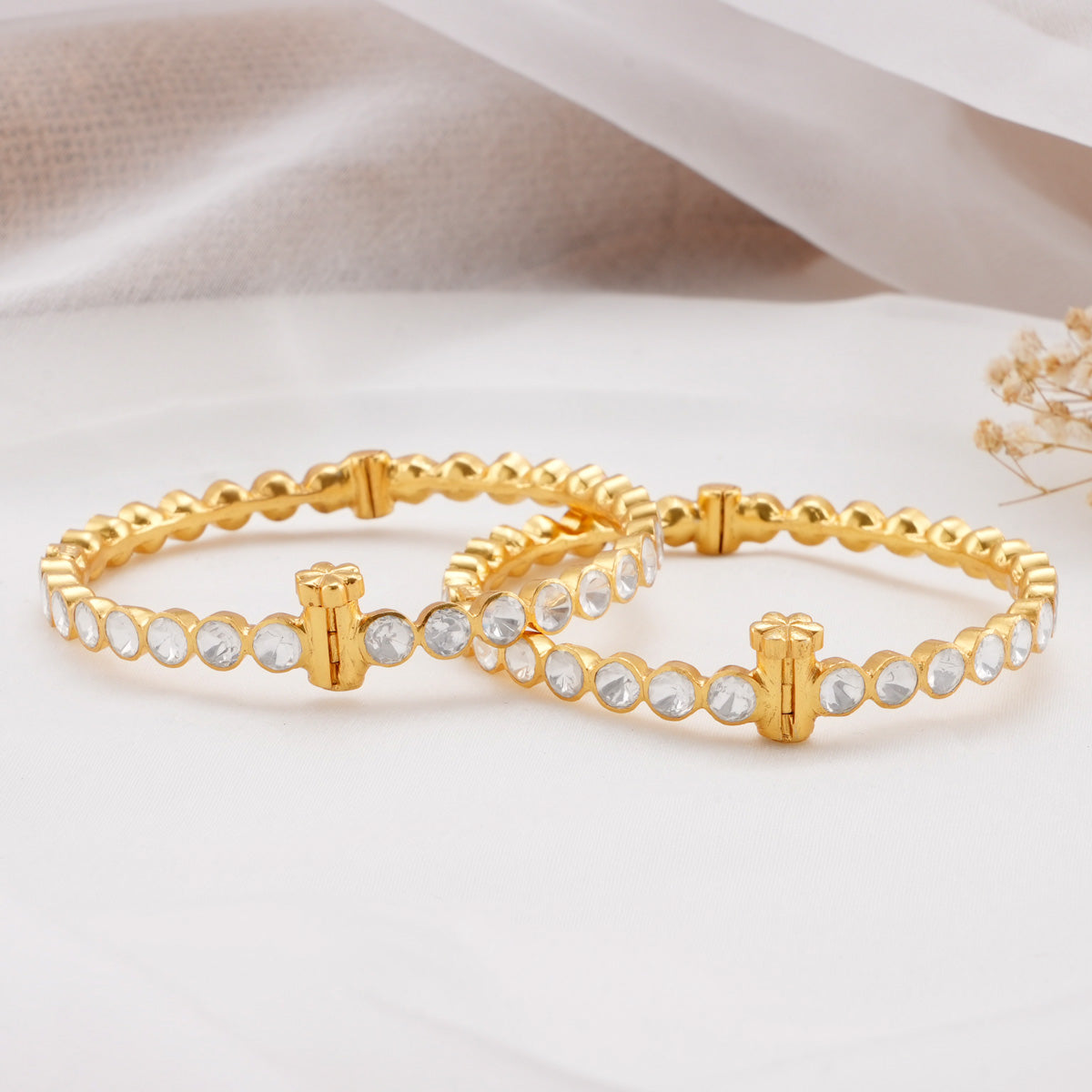 Vaishnavi Moissanite Pair Bangles