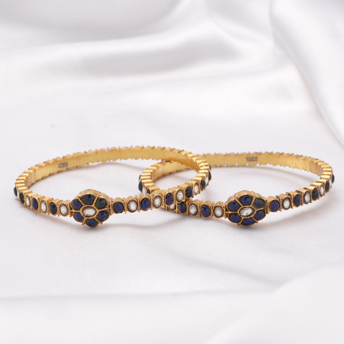 Beautiful Kundan Pair Bangle