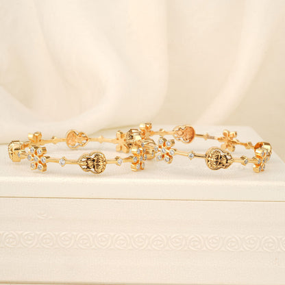Vividha Diamond Design Pair Bangle