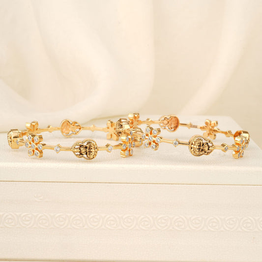 Vividha Diamond Design Pair Bangle