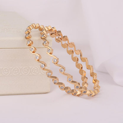 Glow Diamond Design Pair Bangle