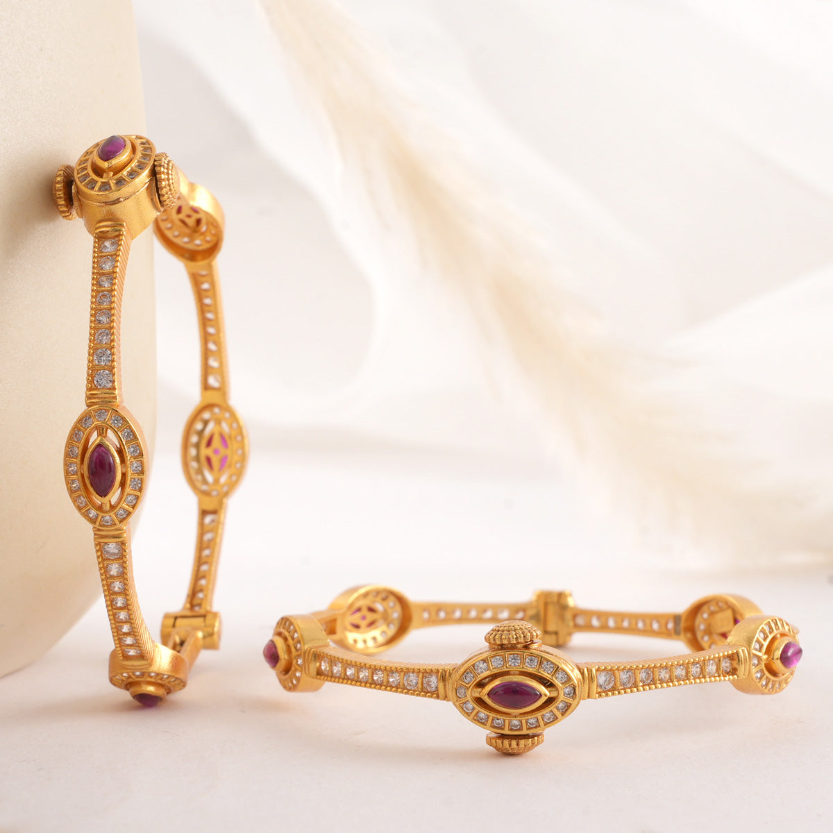 Dhrishkha Stone Pair Bangle