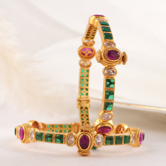 Glitz Green Stone Pair Bangle