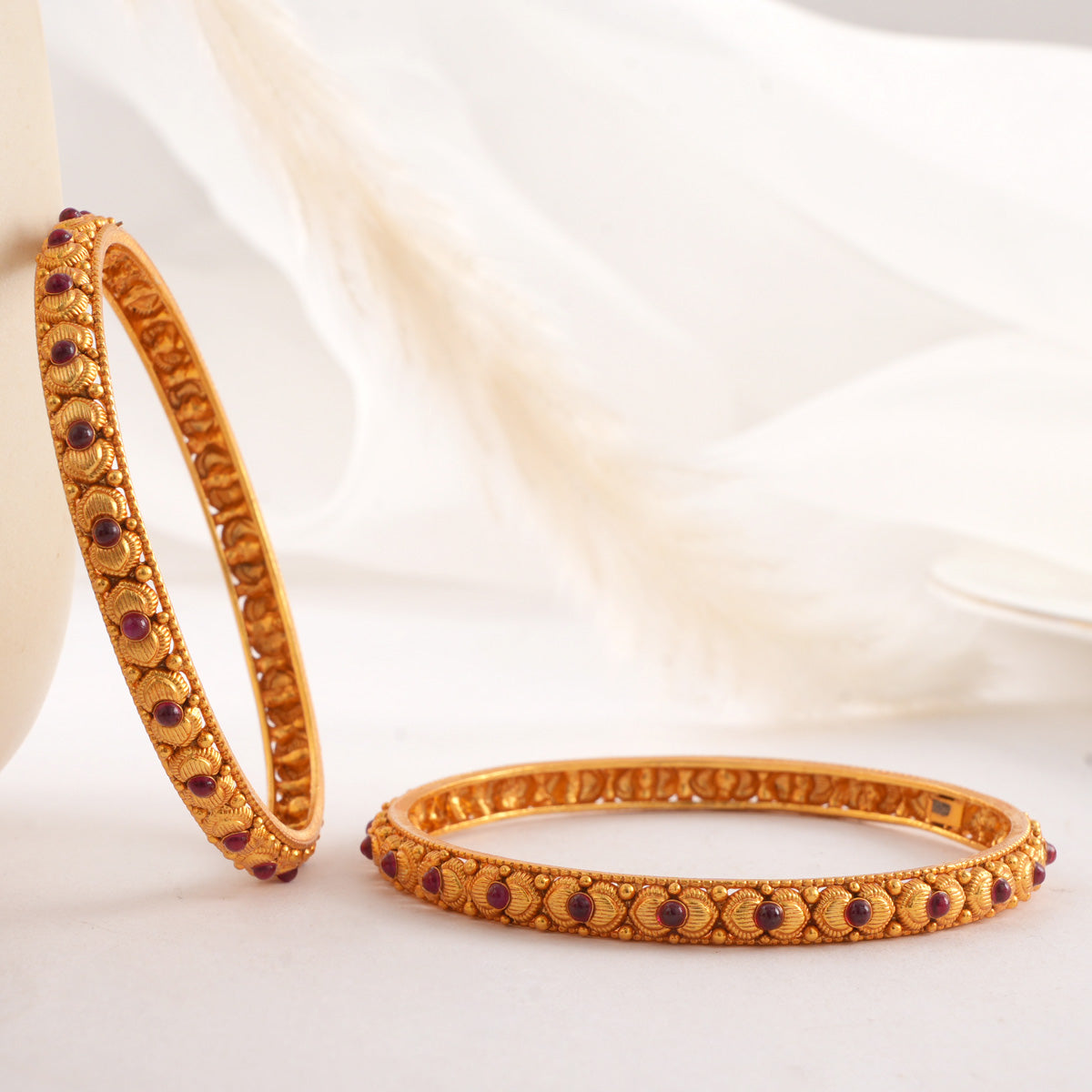 Vruthikha Pair Bangle