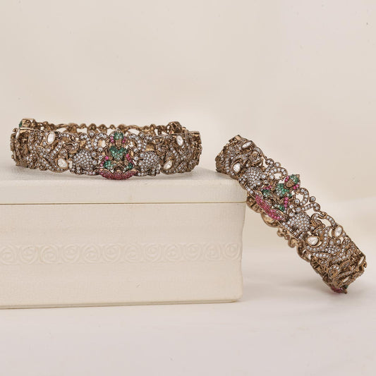 Adhivya Victorian Pair Bangles