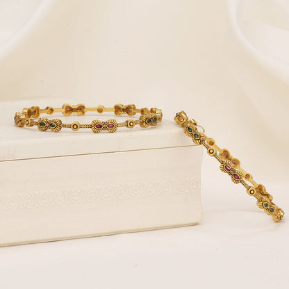Ashvika Nagas Pair Bangle