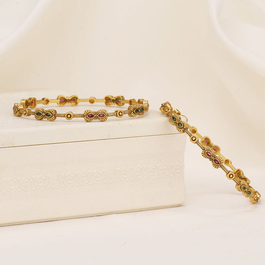 Ashvika Nagas Pair Bangle