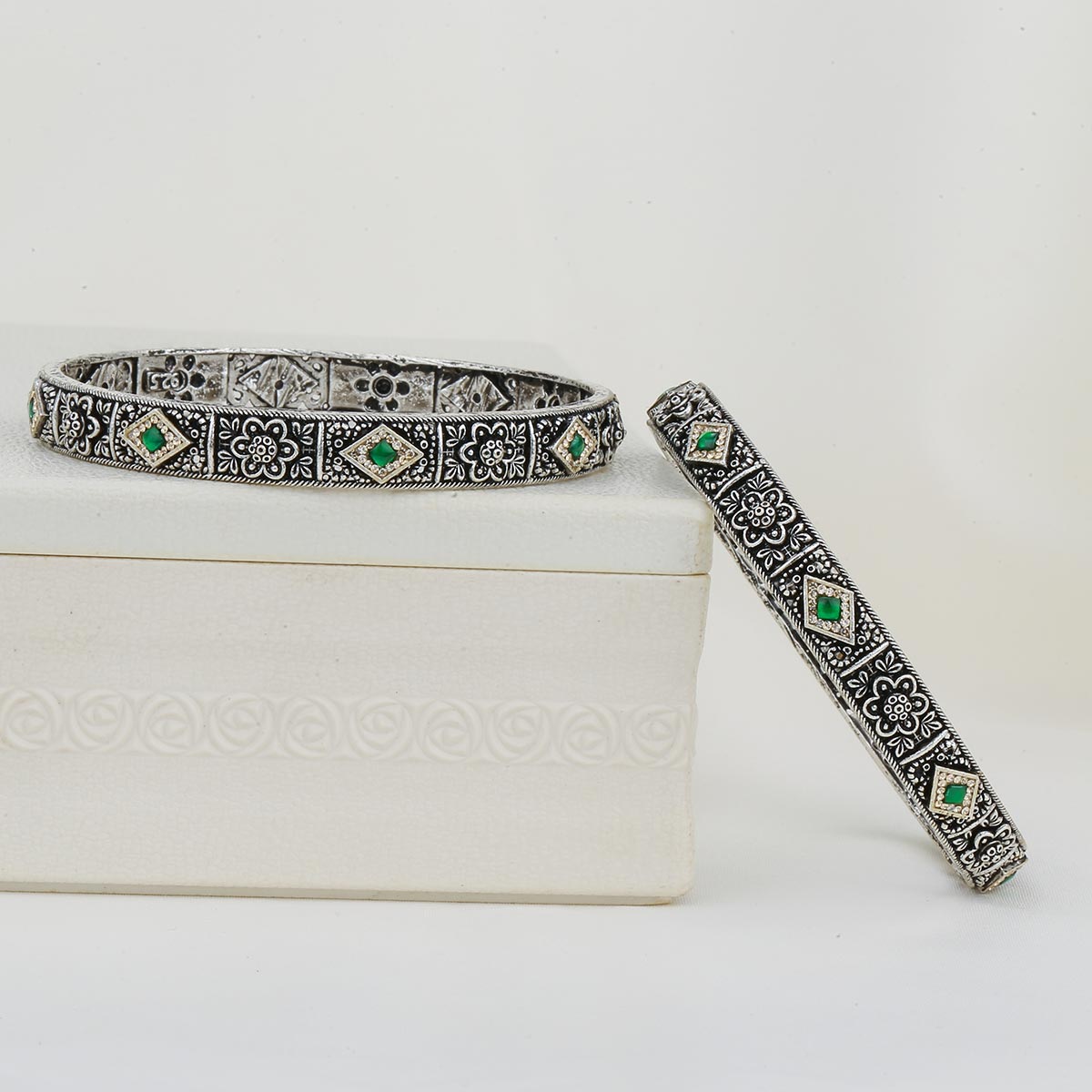 Classic Oxidised Pair Bangles